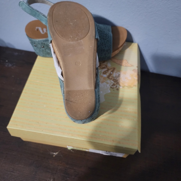 Very G Free Fly 2 Wedges - Picture 4 of 9